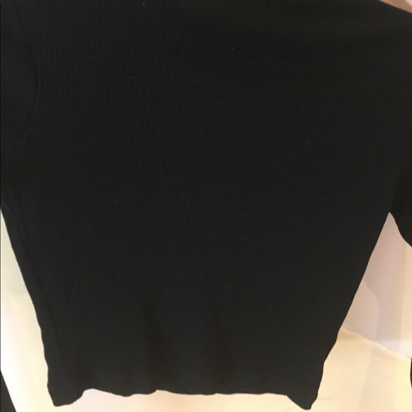 **SOLD**Black Long Sleeve Crop Top ASOS - Picture 3 of 7